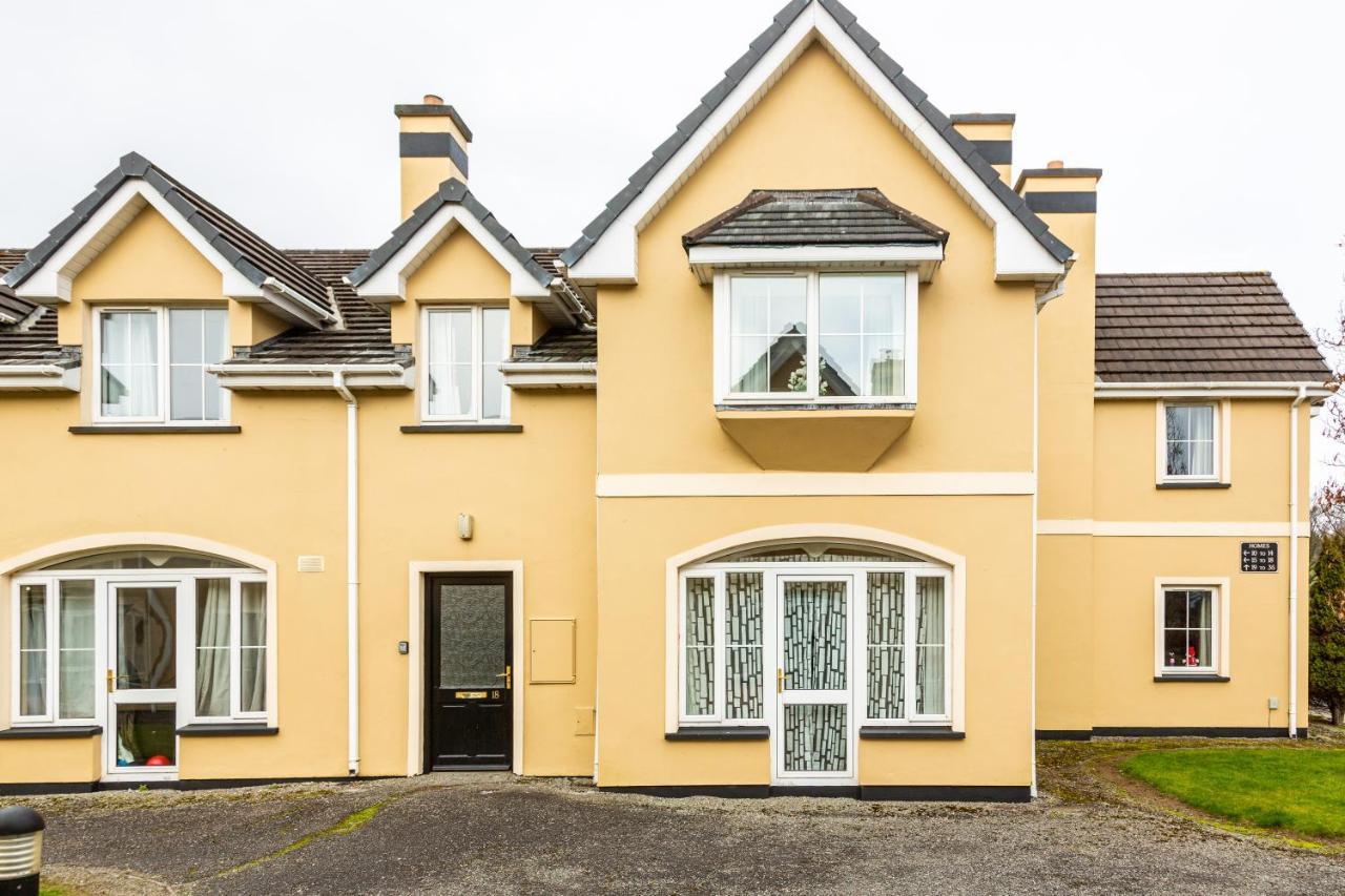 Kerry Holiday Homes At The Killarney Holiday Village Bagian luar foto