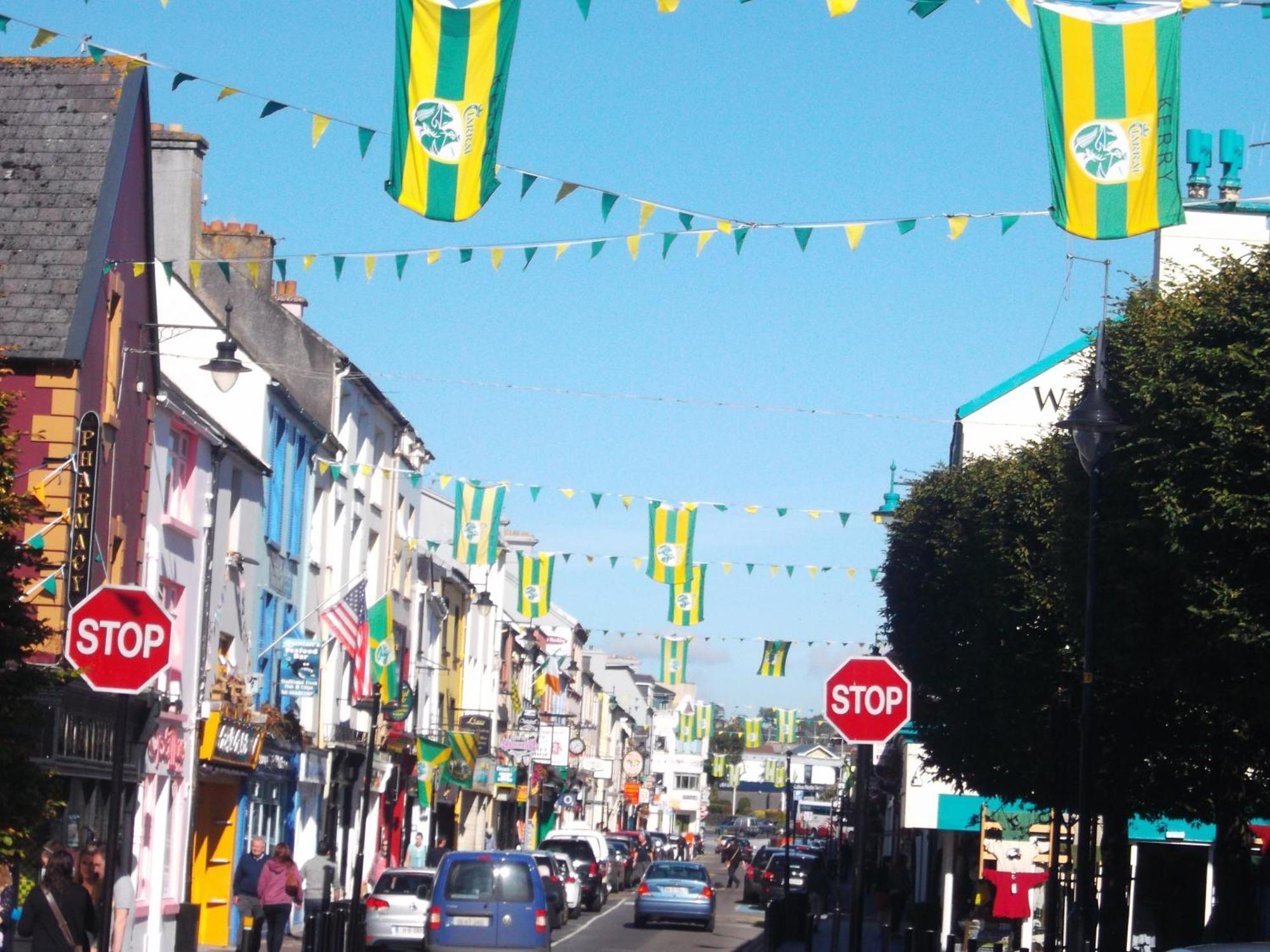Kerry Holiday Homes At The Killarney Holiday Village Bagian luar foto