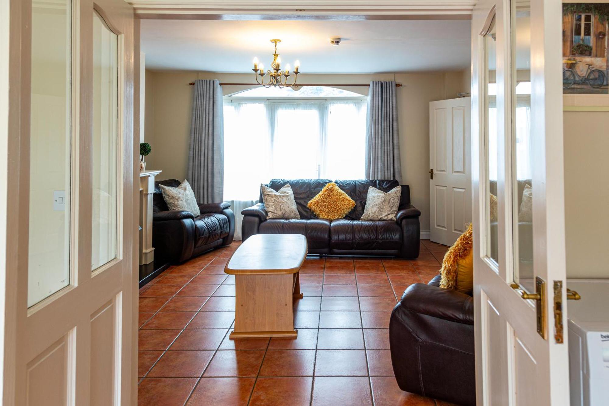 Kerry Holiday Homes At The Killarney Holiday Village Bagian luar foto
