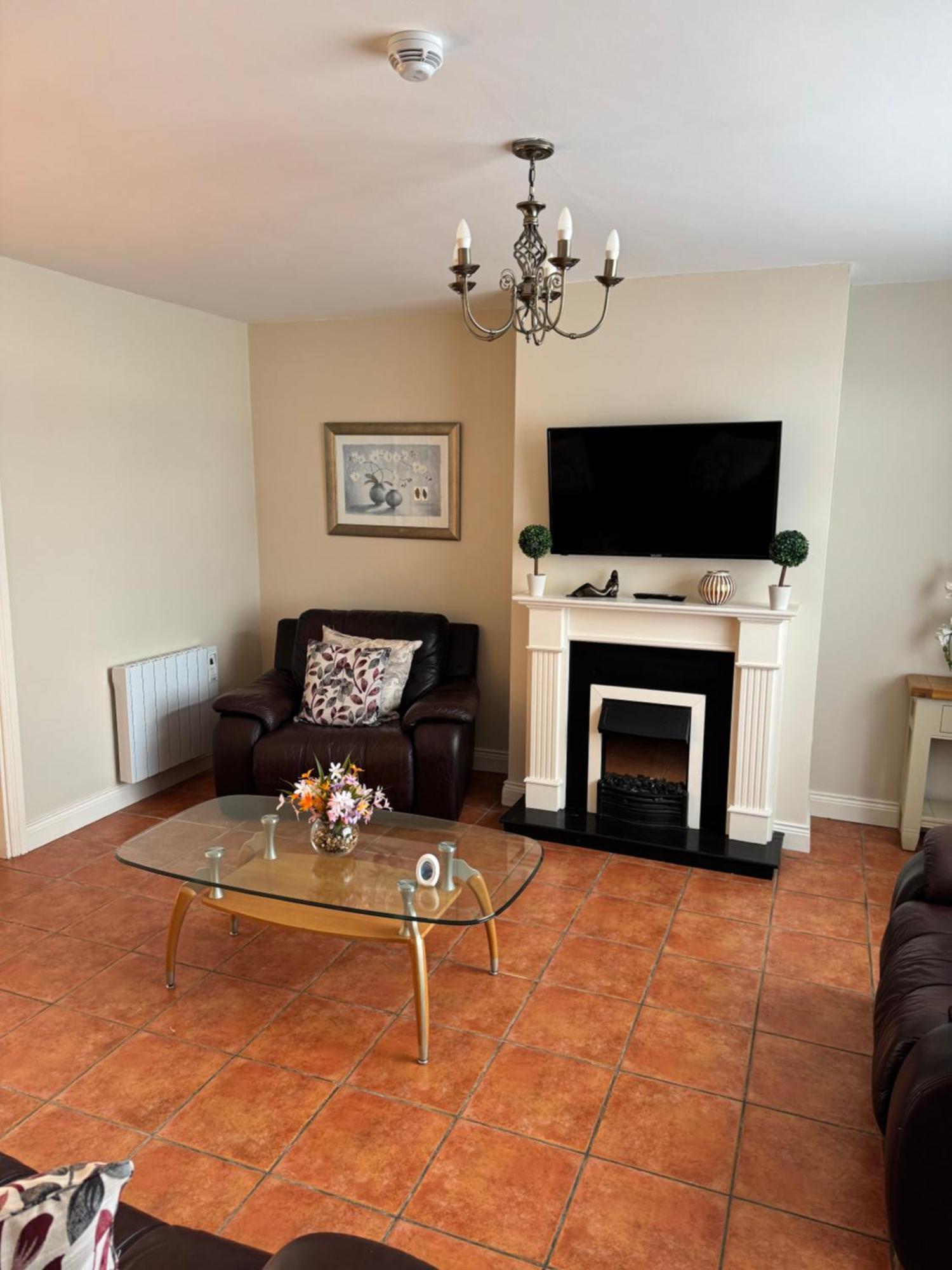 Kerry Holiday Homes At The Killarney Holiday Village Bagian luar foto